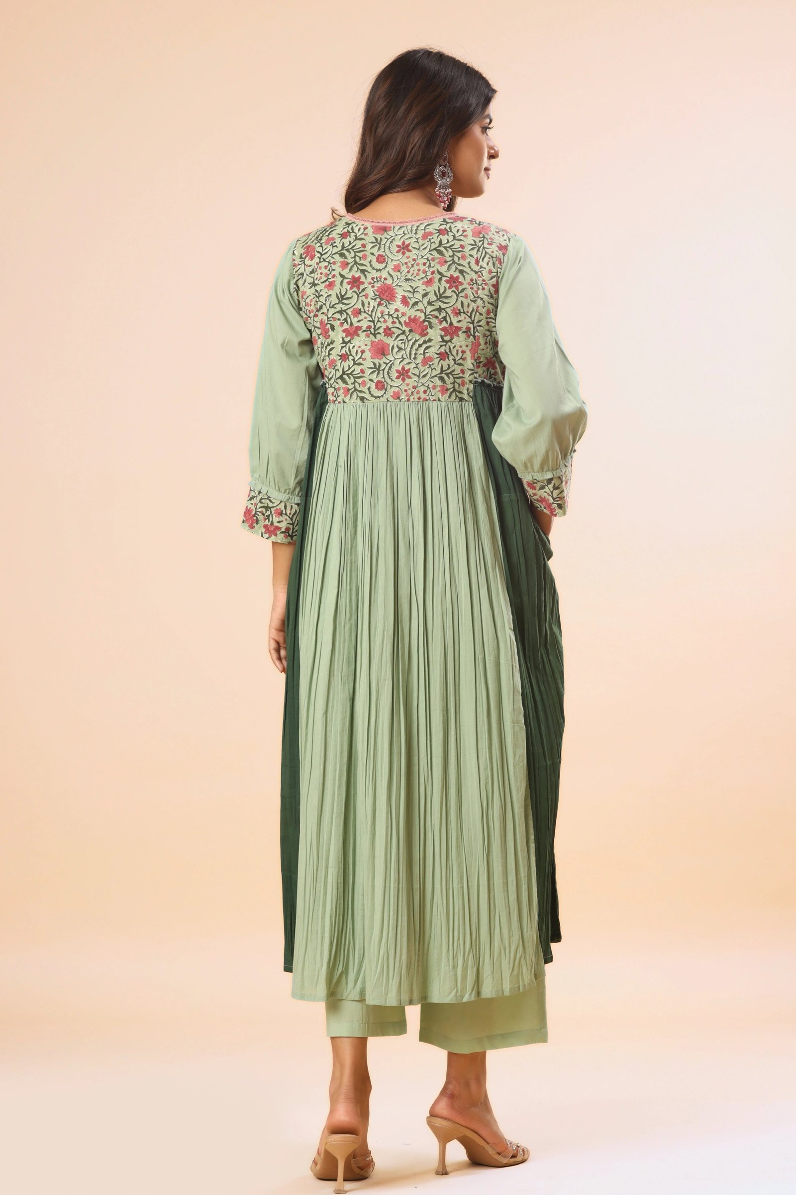 Gulbahar Kurta (Pants included) 3