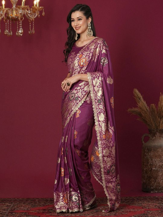 Woven Design Zari Banarasi Saree 3