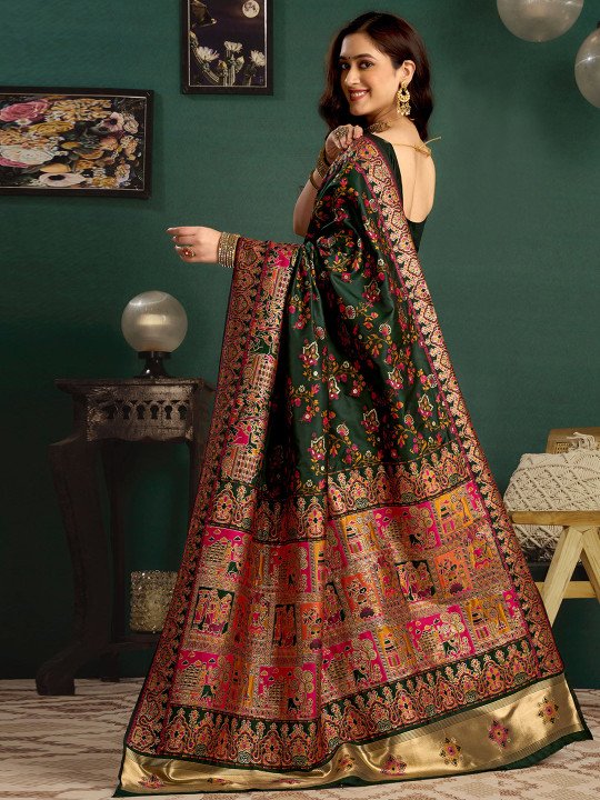 Woven Design Printed Saree With Blouse 3